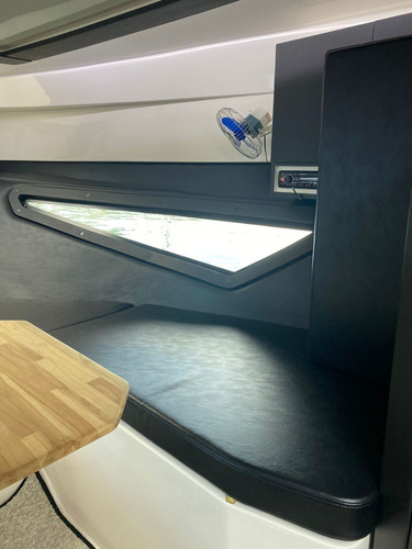Imagem 20 de 25 de Lancha Triton 330 | Ñ 300 350 Solara Cimitarra Evolve Nx Fs