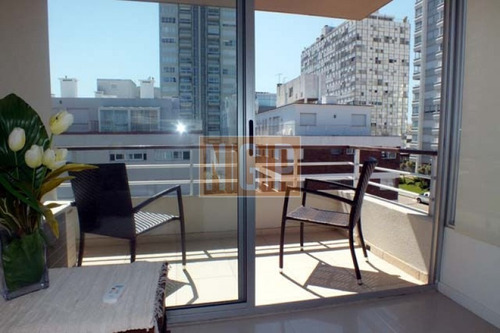 En Peninsula Departamento- Ref: 4089