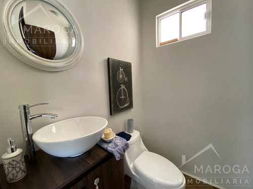 Imagen 11 de 23 de Casa En Pachuca Con Jardín En Fraccionamiento Privado Tenemos Promociones Para Ti.!