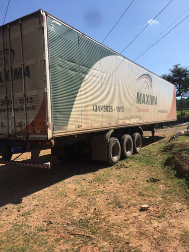 Imagem 6 de 15 de Carreta Baú