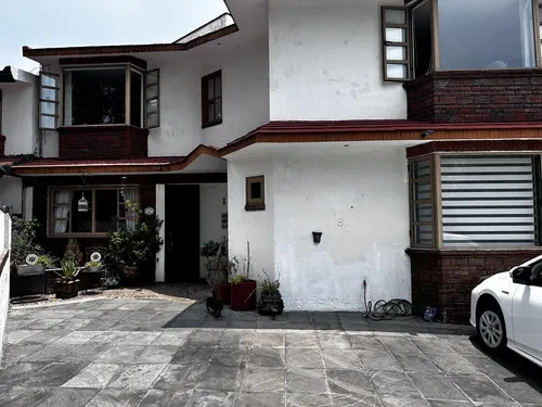Excelente Casa Con Cancha De Tenis En San Nicolás Totolapan