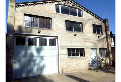 Imagen 2 de 10 de Galpon En Venta.