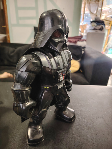 Figura De Acción Darth Vader De Hasbro Mega Mighties (Usado)