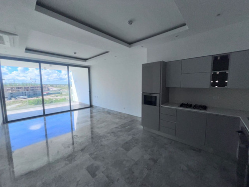 Apartamento Con Linea Blanca De 1 Habitación + Estudio En Alquiler En Cap Cana, Punta Cana