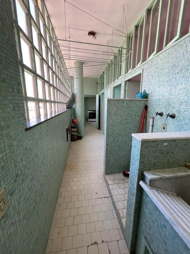 Imagem 15 de 19 de Apto Laranjeiras | 4 Quartos | 320 M² | Cond: R$2400.00 | 2 Vagas - Nvj0b3