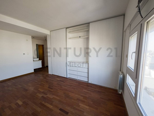 Imagen 15 de 29 de Departamento De 3 Dormitorios En Venta En La Plata.