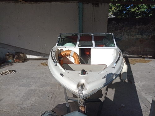 Imagen 5 de 15 de Lancha Bahía 40hp