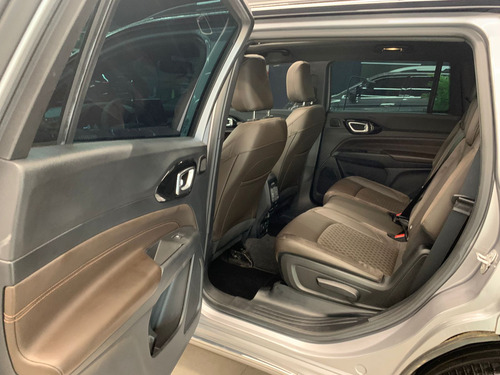 Jeep Commander Overland 1.3 T270