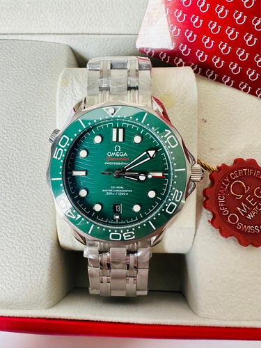 Reloj Pulsera Omega Seamaster 007 Verde/plateado Plata Verde. Verde (Usado)