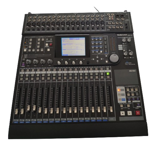Tascam Dm-24 Consola Mezcladora De 32 Canales (Usado)