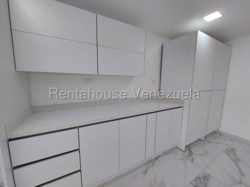 Apartamento En Venta Urb. El Hatillo, Caracas. 25-21603 Yf