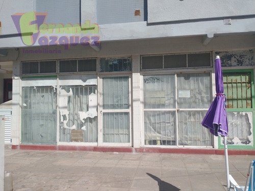Dos Locales Céntricos En San Bernardo Financia