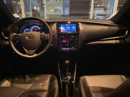 Toyota Yaris 1.5 16V FLEX XLS MULTIDRIVE
