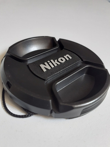 Imagen 2 de 5 de Tapa Lente 55mm Para Nikon Con Logo