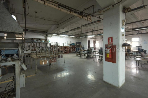 Edificio Industrial ( 3 Niveles) Venta San Martin Mls- 24-4971