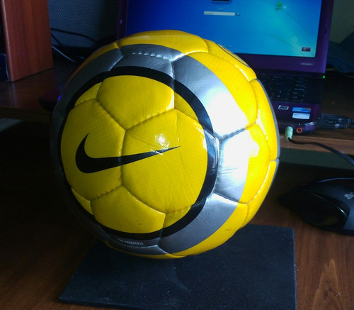 balones nike total 90