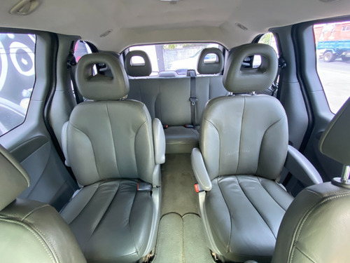 Chrysler Caravan