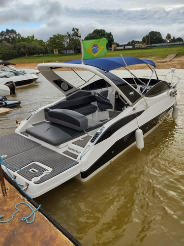 Lancha Phantom 26 Pês 2009
