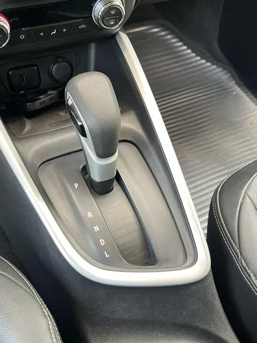 Chevrolet Onix 1.0T Premier Hatch At