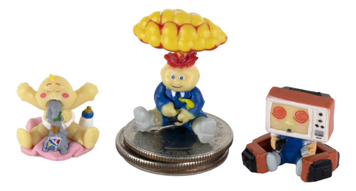 Micro Figures Worlds Smallest Gpk (cubo De Basura Para Niños