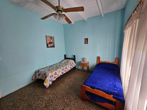 Venta Quinta 4 Ambientes Pileta Quincho Arboleda