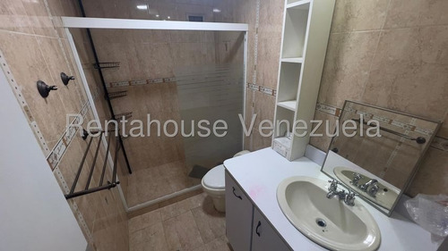 Montalbán Ii, Apartamento En Venta, #25-15851 Cuenta Con 2hab, 3 Baños, Estacionamiento, Tanque Interno De Agua