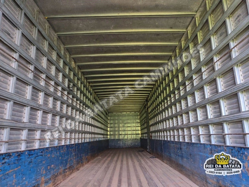 Imagem 8 de 10 de Carreta Semi Reboque Baú Furgão Facchini 28 Pallets 3 Eixos