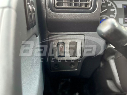 Imagem 15 de 15 de Accelo 815 2p Diesel E5