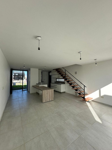 Oportunidad Vdo Duplex 3 Dor C- Patio Y Asador En Docta! Primera Etapa