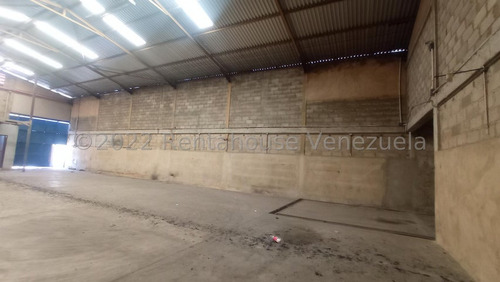 Galpon En Venta En La Prolongacion De La Av Aragua Rah #25-14995 Meglisf