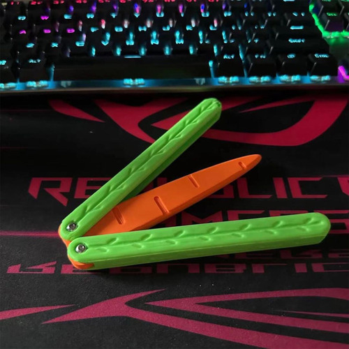 Brinquedos Com Faca De Cenoura Butterfly Knife Fidget Toy