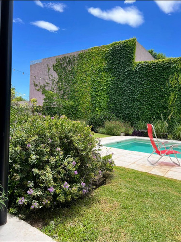 Venta Casa 4 Dormitorios Con Pileta En Chascomús Laguna