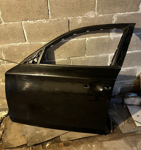 Puerta Delantera Izquierda Bmw E87 116i  118i 120i