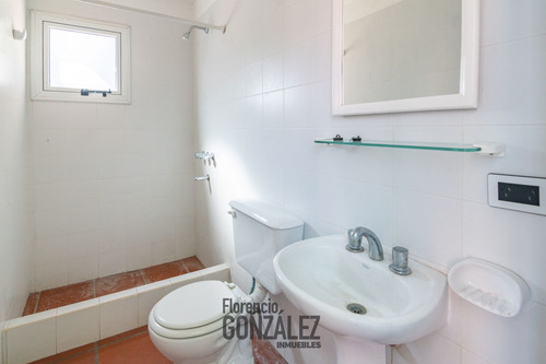 Casa 4 Amb Barrio Cardenal Del Monte - Acepta Permuta
