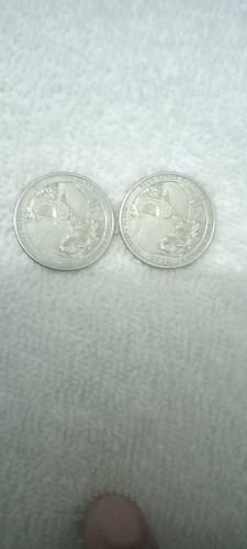  2 Monedas De 25 Centavos De 2015 North Carolina 