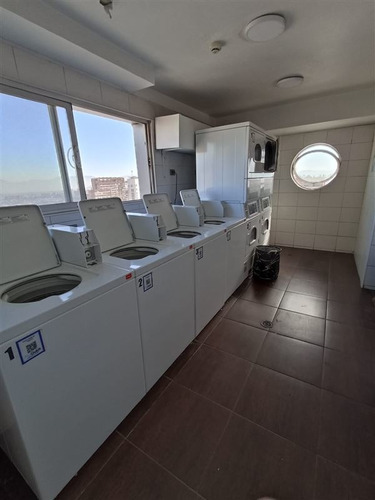 Imagen 18 de 21 de Departamento En Venta De 1 Dorm. En Santiago