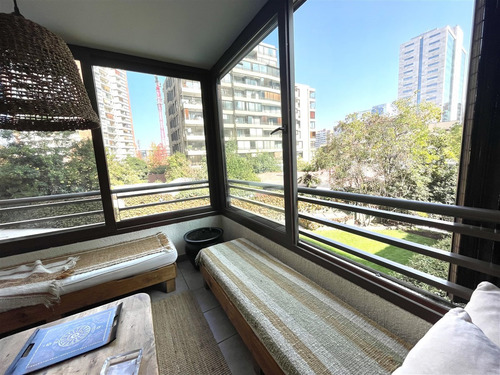 Departamento En Venta De 4 Dorm. En Las Condes