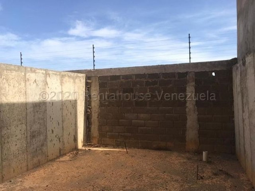 Imagen 7 de 8 de Townhouse En Venta Ubicado En El Conjunto Residencial Los Roques, Puerta Maraven