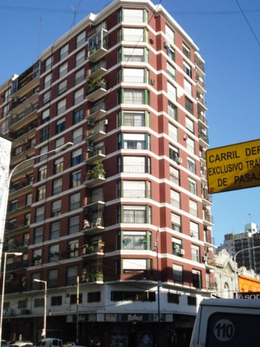 Alquiler Avellaneda Centro 3 Ambientes C/dependencia Frente Balcon Vista