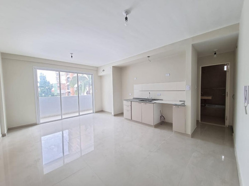 Imagen 3 de 12 de Departamento - Barrio Sur