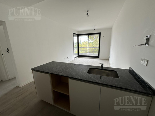 Departamento - Remedios De Escalada