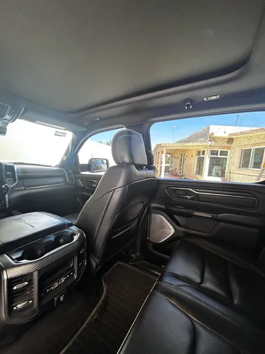 RAM Ram 1500 5.7 Hemi Limited 4X4 At