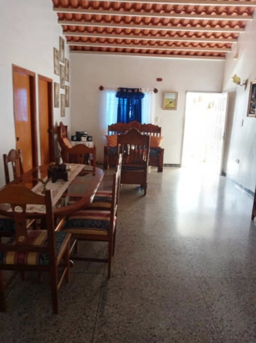 Imagen 10 de 11 de Casa Urbanizacion Villa Cristóbal Colón