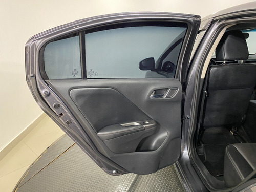Imagem 13 de 19 de Honda City