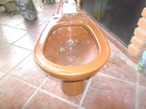 Bidet Color Con Un Detallecito (Usado)