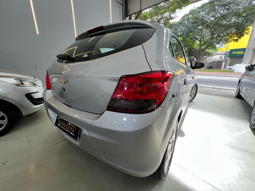 Chevrolet Onix Onix 1.0 Joy SPE/4