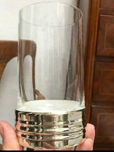 4 Vasos De Cristal Con Base De Metal Bañada En Plata. 