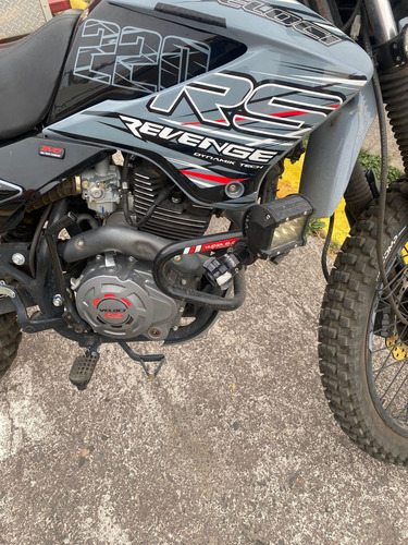 Se Vende Moto Motocicleta Veloci Revenge Dynamik 220 Cc 2025