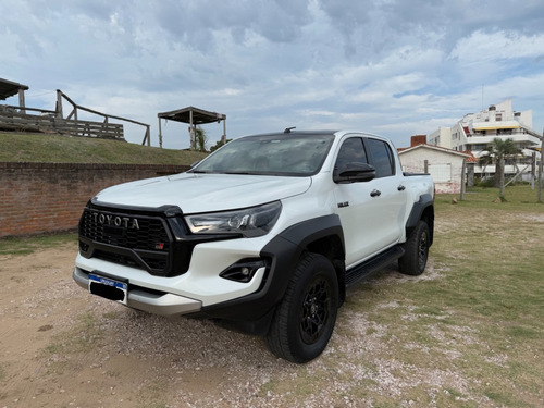 Toyota Hilux GR4