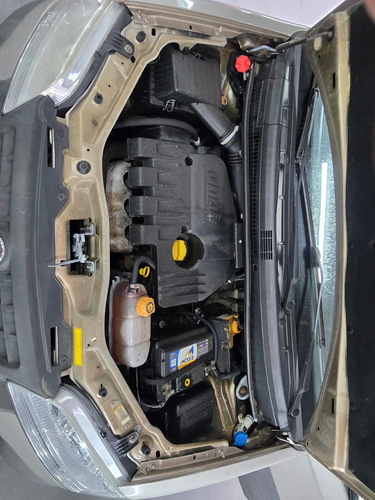 Fiat Idea 1.8 MPI ADVENTURE 8V FLEX 4P MANUAL